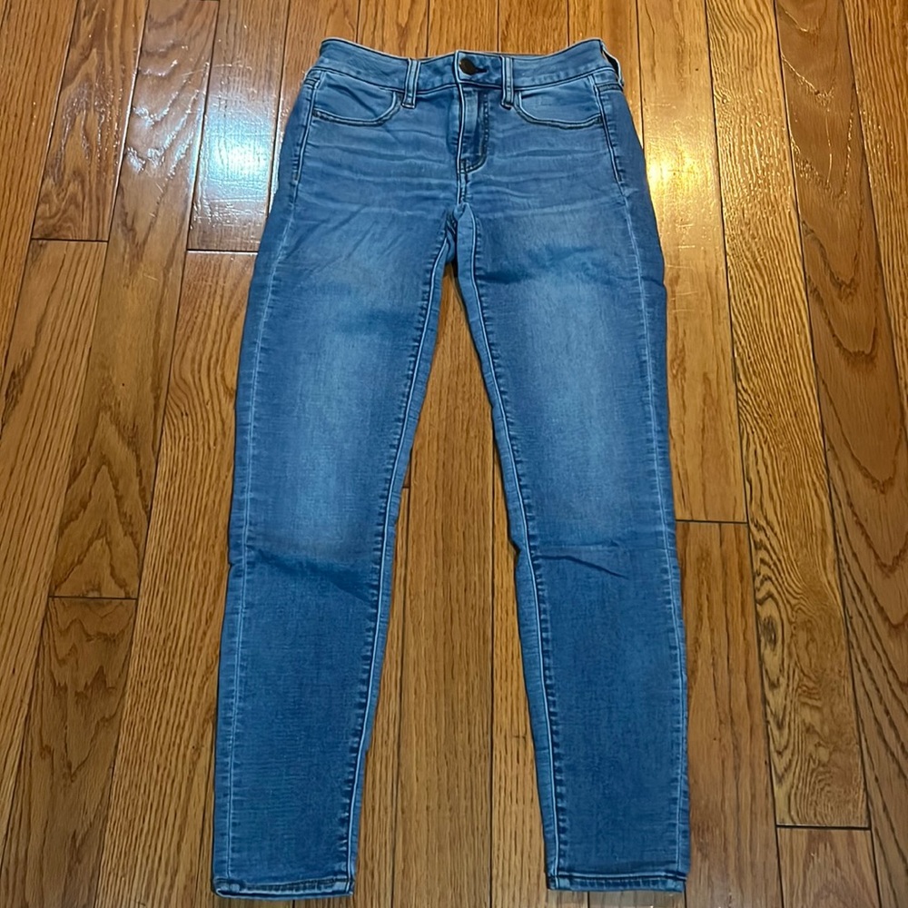 AMERICAN EAGLE SUPER STRECH JEGGING